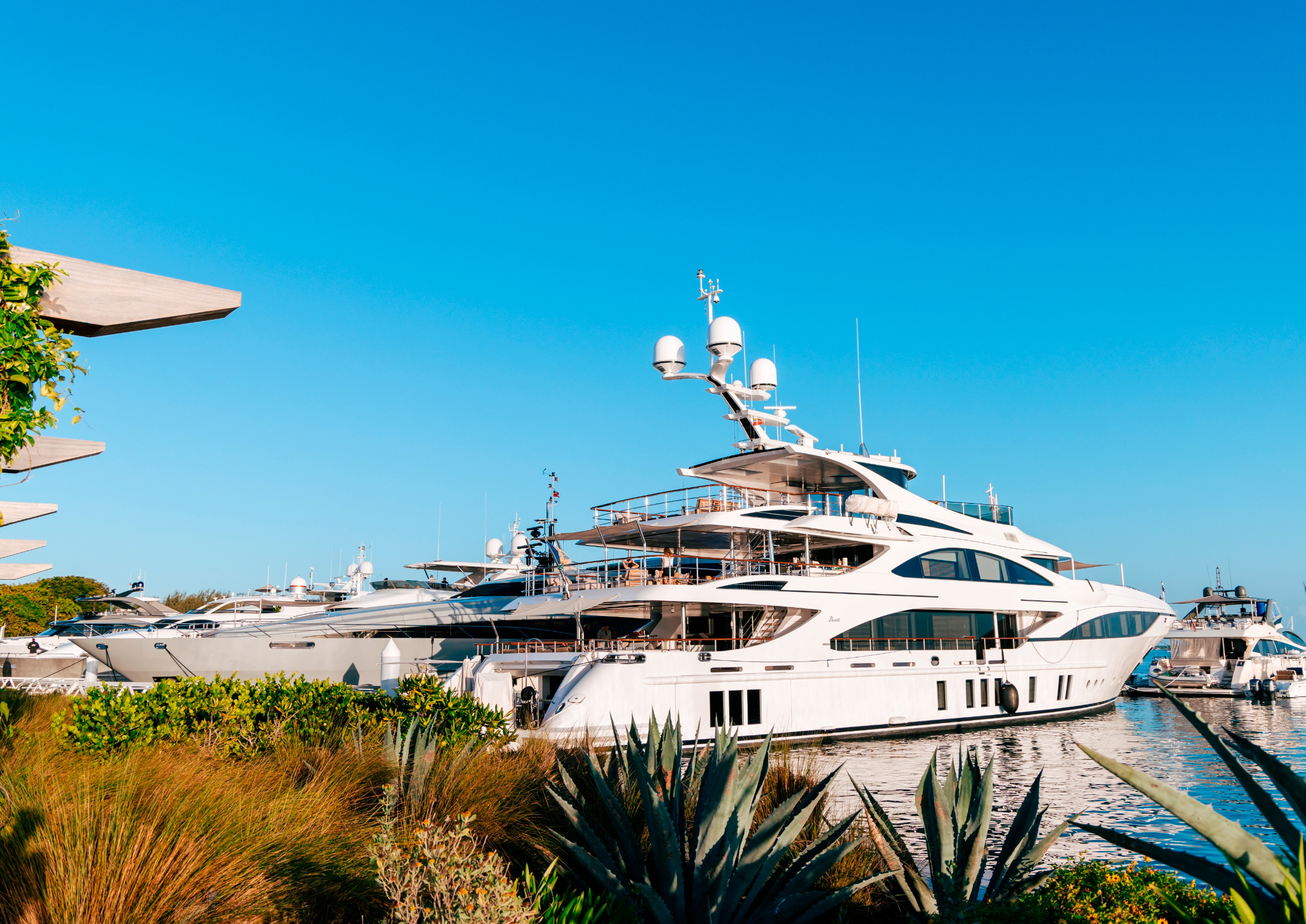 Guests aboard a yacht at Briland Club Marina